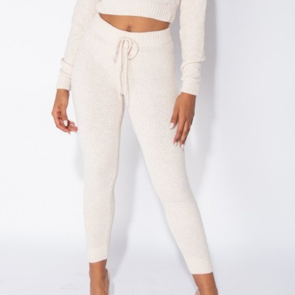 Comfy Life Ivory Chenille Cropped Sweater - Picture 7 of 11